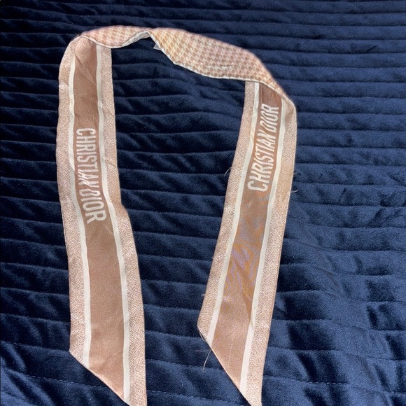 Christian Dior Tan and White twilly
